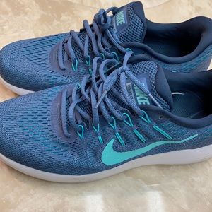 Nike Lunar Glide shoes